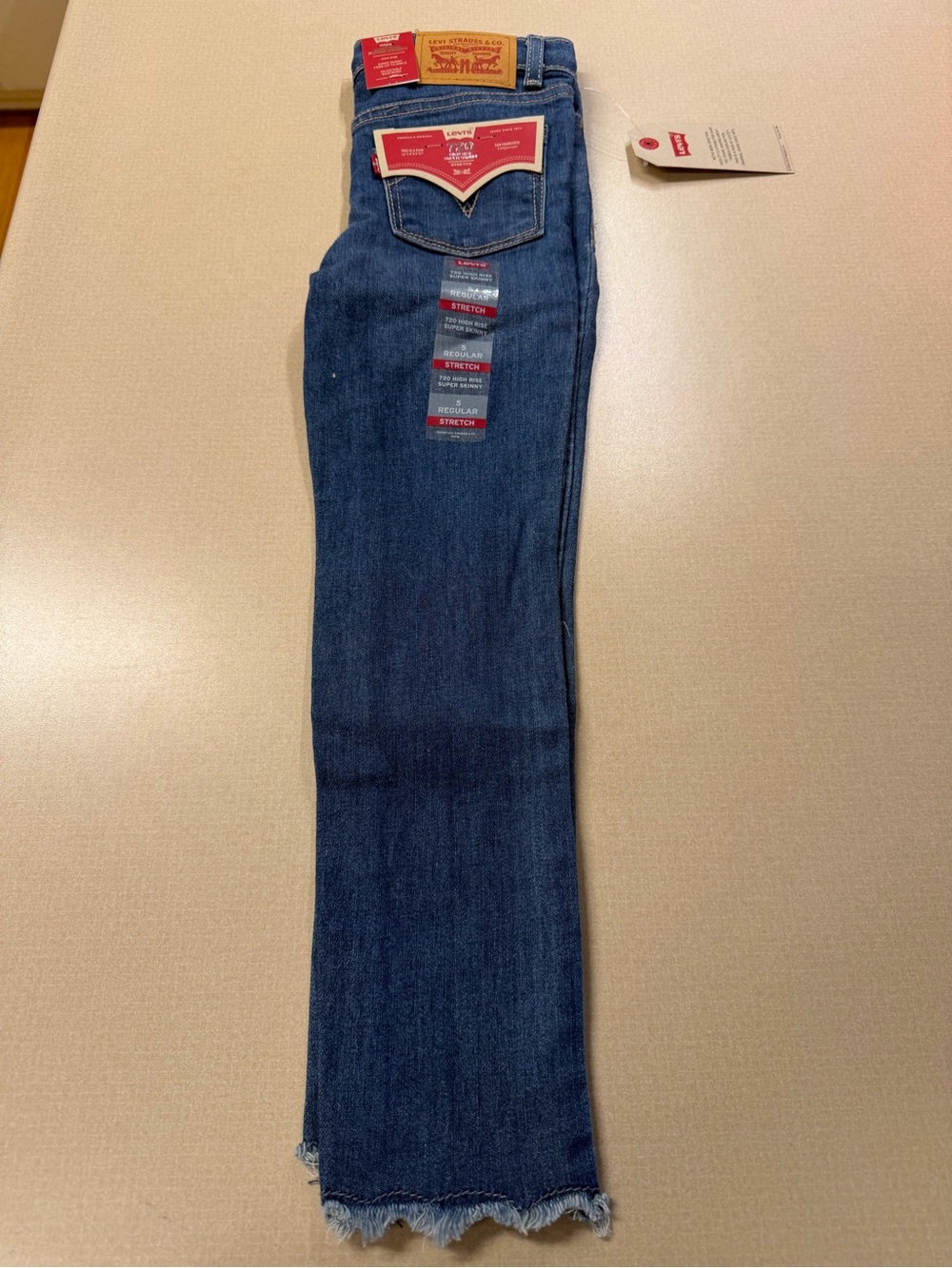 NW5 Levi's girls 720 High Rise Super Skinny Jeans distressed Size 5